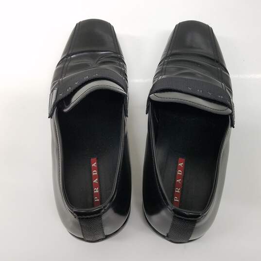Prada Black Leather Dress Loafers Men's Size 8.5 image number 7