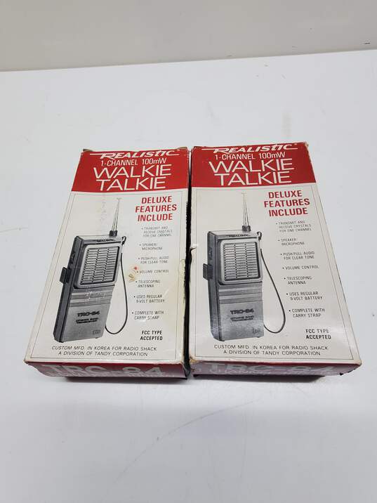 Vintage TRC-84 1-Channel Walkie Talkie Set of 2 image number 1