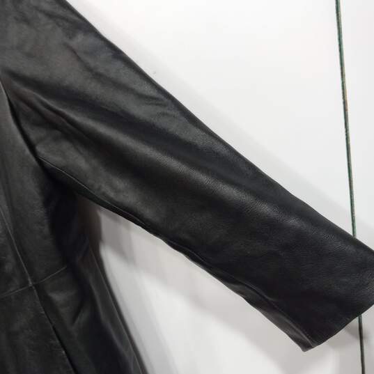 Valerie by Valerie Stevens Button Closure Black Leather Jacket Size Medium image number 3
