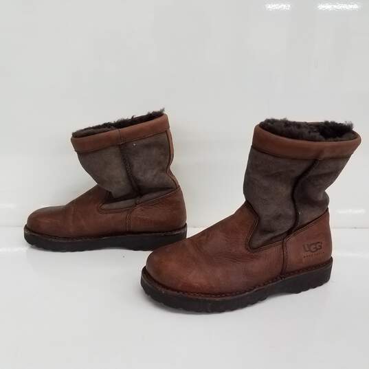 UGG Australian Beacon Boots Size 3 image number 2