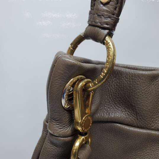 Marc By Marc Jacobs Classic Q Hillier Hobo Crossbody Leather Bag image number 4