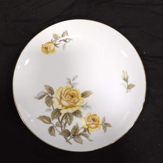 Vintage Harmony House Yellow Rose Dinner Service Set 8pc Lot image number 3