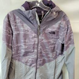 The North Face Dryvent Parka Jacket Purple Camo in Women's Size M alternative image