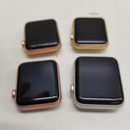 Apple Watches Series 7000, 2 & 3 - Lot of 4 alternative image