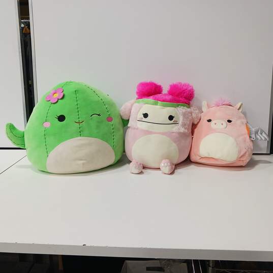 2pc Bundle of Squishmallows w/Backpack image number 1