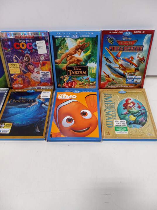 Bundle of 10 Assorted Disney Blu-Ray Movies image number 3