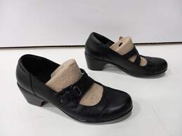 Clarks Collection Size 6 Black Heels alternative image