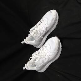Women's White Sneakers Size 8.5 alternative image