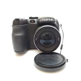Fujifilm FinePix S1000 fd | 10MP Digital PNS Camera