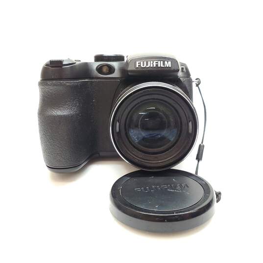 Fujifilm FinePix S1000 fd | 10MP Digital PNS Camera image number 1