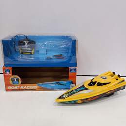 Blue Hat Boat Racers RC Speedboat - IOB