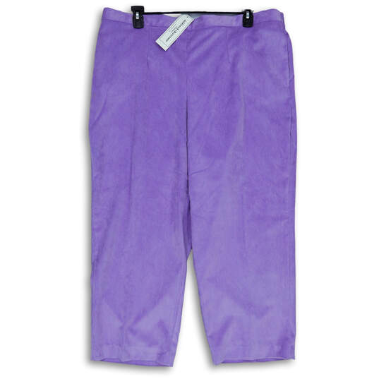 NWT Womens Purple Elastic Waist Pull-On Straight Leg Capri Pants Size 24W image number 1