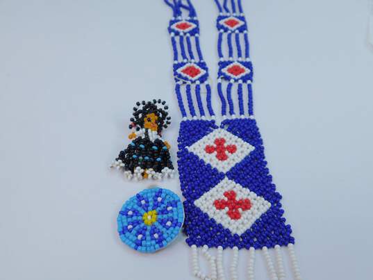 VNTG Southwestern Style Seed Bead Jewelry Lot image number 1