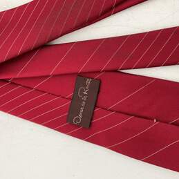Oscar De La Renta Mens Red Striped Adjustable Classic Pointed Necktie alternative image