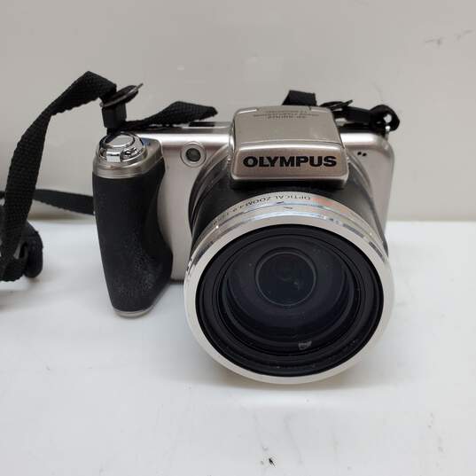 Olympus SP-Series SP-800 UZ 14.0MP 30x Digital Camera - Silver image number 2