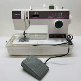 Singer Model 9420 Sewing Machine with Carrier