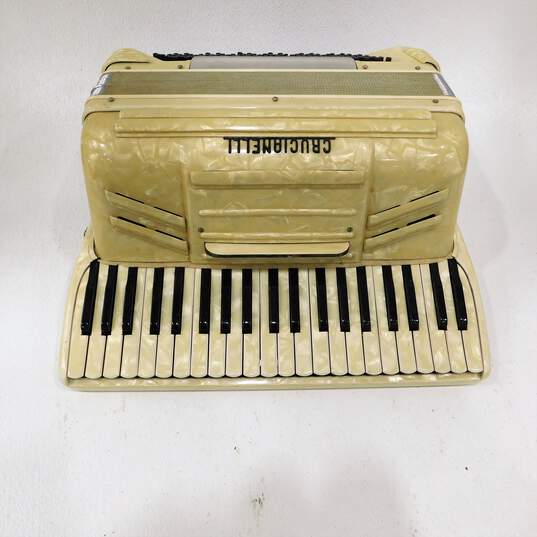 VNTG Crucianelli by Pancordion Inc. Brand 41 Key/120 Button Piano Accordion (Parts and Repair) image number 1