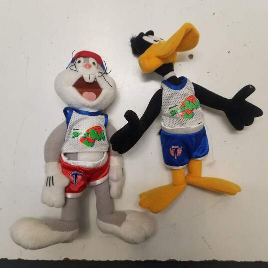 Bundle of 3 Looney Tunes Assorted Plush Toys image number 3