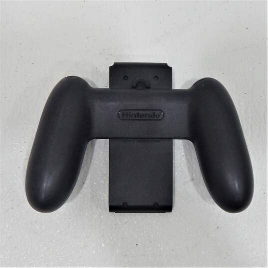 4 Nintendo Switch Joy-Con Grips HAC-011 image number 5