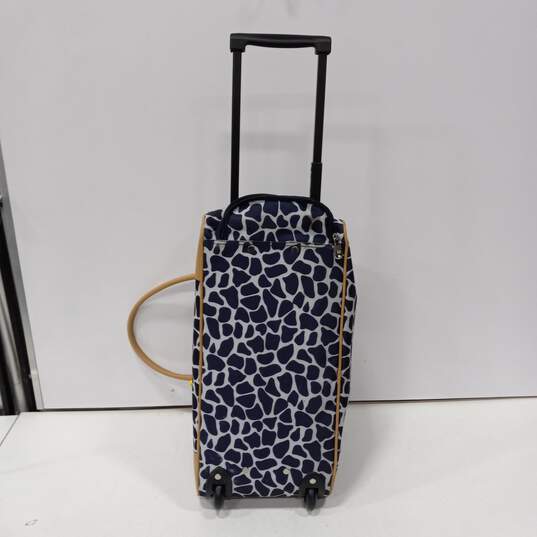 Gloria Vanderbilt 2-Wheel Carry On Luggage Travel Duffel Bag image number 4