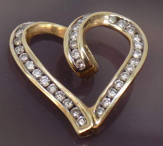 10K Yellow Gold 0.50 CTTW Diamond Ribbon Heart Pendant 2.3g image number 1