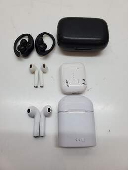 Lot of Assorted Earbuds/Cases Untested alternative image