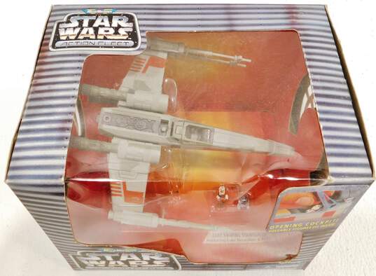 Vintage Galoob Micro Machines Star Wars Luke's X-Wing Starfighter Playset IOB image number 2