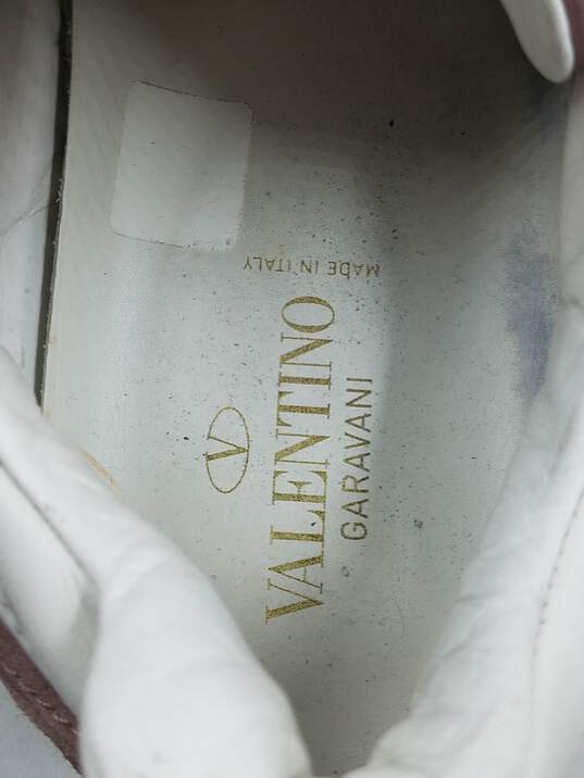 Authentic Valentino Garavani Blush Flycrew Sneaker M 10.5 image number 8