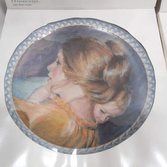 Set of 3 Bing & Grondahl "Gentle Love Collection" Plates IOB image number 2