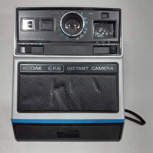 Kodak EK6 Instant Camera w/Box and Accessories image number 3