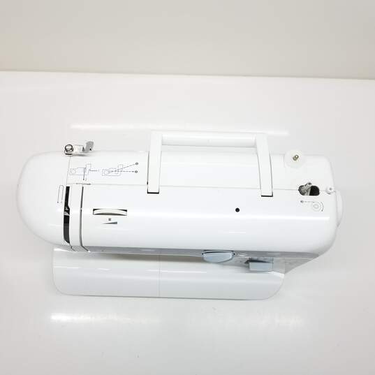 Brother XL5500 42-Stitch Function Free Arm Sewing Machine image number 5