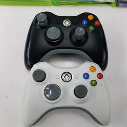 Xbox 360 E 250GB Bundle w/ Kinect and 3 Games alternative image