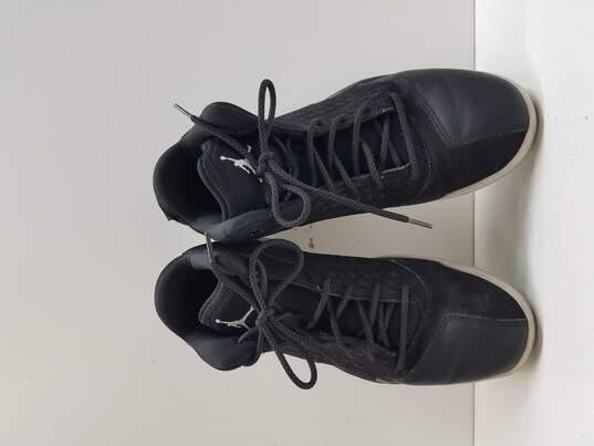 Air Jordan Black Sneakers Men's Size 9.5 image number 6