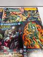 Bundle of 13 Assorted DC Comic Books image number 4
