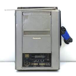 VINTAGE Panasonic TR-5050P Portable Pop Up B&W TV Radio AM/FM alternative image