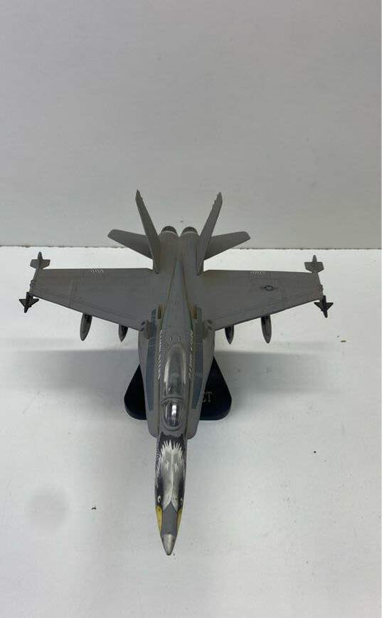 F-18 Hornet Scale 1:48 Die Cast Model image number 2