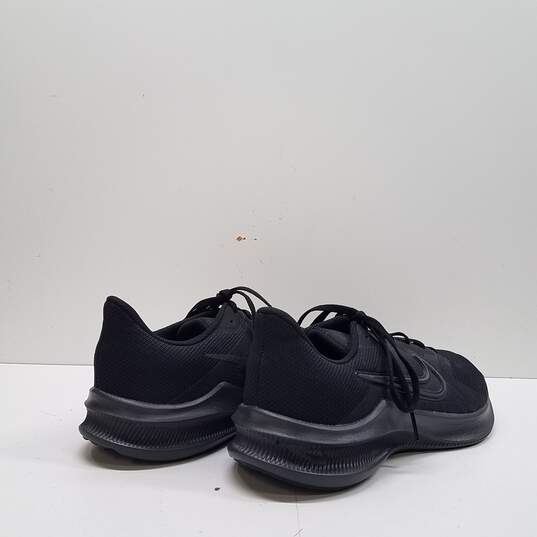 Nike Downshifter 11 Extra Wide Black Smoke Grey Athletic Shoes Men's Size 10 image number 4