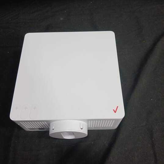 Verizon 5G Internet Gateway Home Modem/Router Model LV55 image number 5
