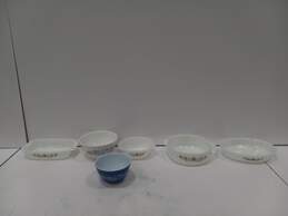 Set of 6 Pyrex Dishes