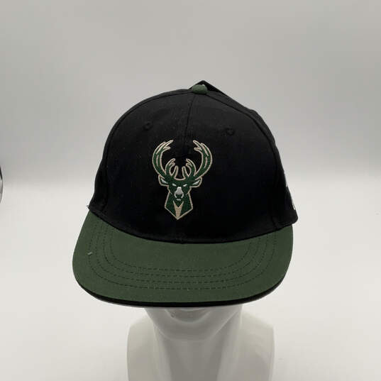 NWT Mens Black Green Milwaukee Bucks Bobby Bucket's Baseball Hat One Size image number 1
