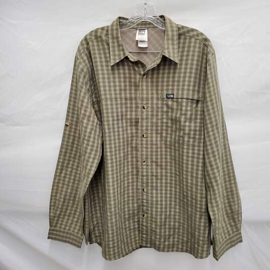 The North Face MN's Green Plaid Zip Pocket Long Sleeve Polyester Shirt Size L image number 1