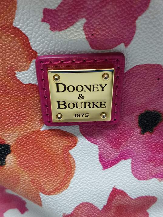 AUTHENTICATED Dooney and Bourke Pink and Orange Floral Patterned Crossbody Bag image number 2