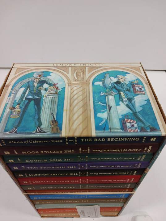 A Series of Unfortunate Events by Lemony Snicket 13 Book Complete Box Set image number 4