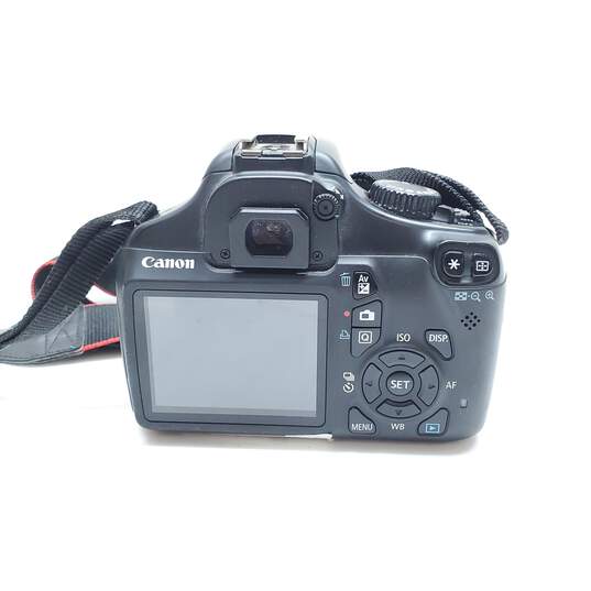 Canon EOS Rebel T3 Camera Body Only Powers On image number 2