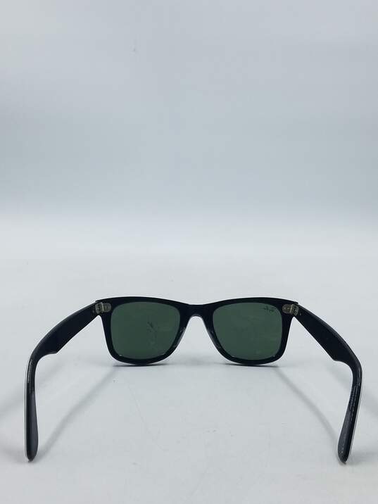 Ray-Ban Wayfarer Series 10 Plaid Printed Sunglasses image number 3