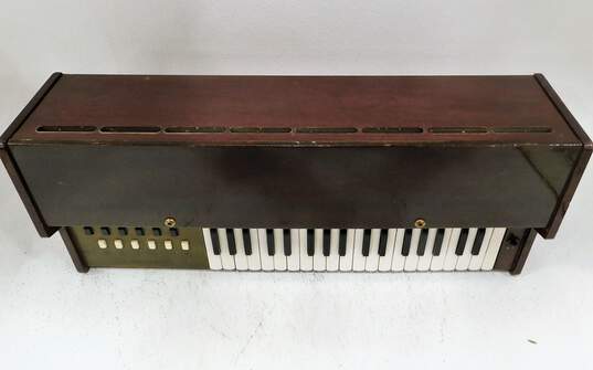 VNTG Delmonico Brand Electronic Chord Organ w/ Power Cable (Parts and Repair) image number 9