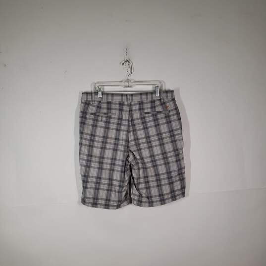 Mens Cotton Plaid Pockets Regular Fit Flat Front Chino Shorts Size 36 image number 2