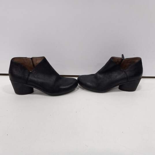 Dansko Black Leather Heeled Boots Size 36 image number 2