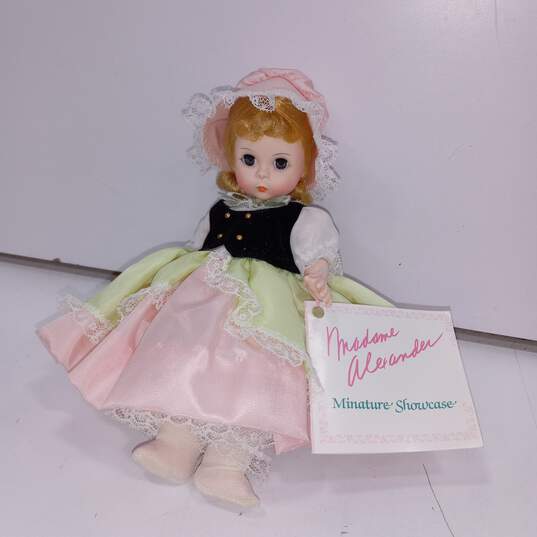 Set Of 3 Madame Alexander Mini Collector Dolls image number 5