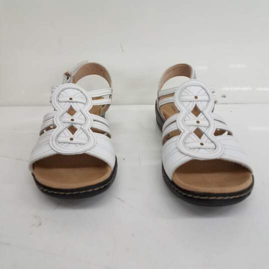 Collection by Clarks Leisa Janna White Leather Sandals IOB Size 10 image number 3